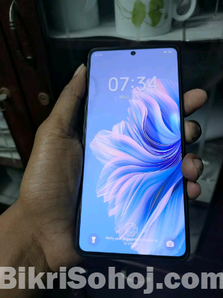 Tecno Camon 20
